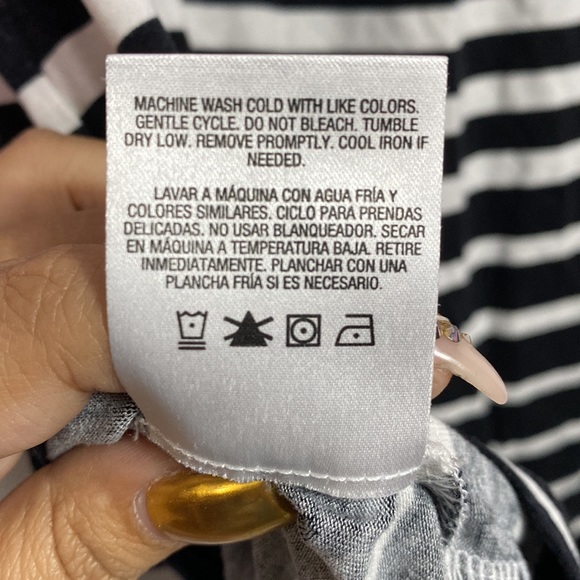 Covington Black and White Horizontal Stripe Top - Picture 5 of 5